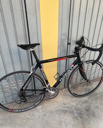 Wilier testina bici da corsa