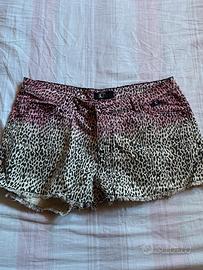 Shorts animalier taglia 40