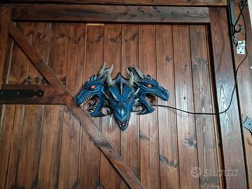 Lampada tri-drago da parete