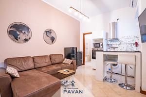 Trivano ristrutturato e arredato