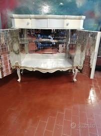 credenza vintage