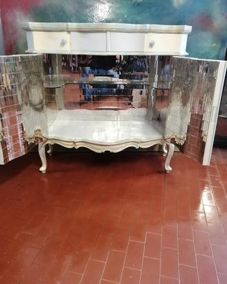 credenza vintage