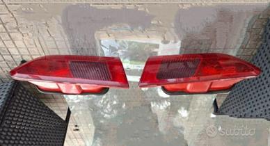 ALFA 156 GIUGIARO - FANALINI POSTERIORI COFANO