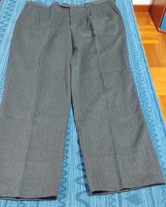pantaloni classici da uomo