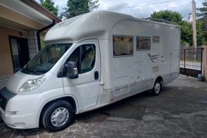 Arca 695GLM 3.0 160cv