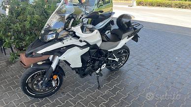 Benelli trk 502