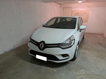 Renault Clio TCe 90CV bianca del 2016