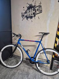 Bici  fixed / srtrada