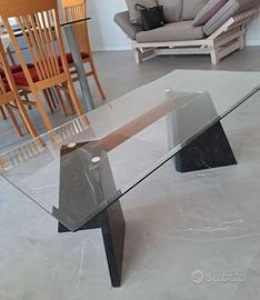 Tavolino in vetro zona living