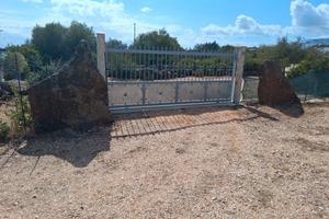 Terreno al mare, Orosei