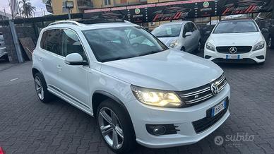 Volkswagen Tiguan 2.0 TDI DSG R-Line 4MOTION