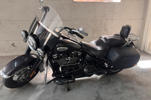 Harley davidson heritage 114