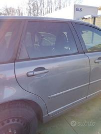 Porta posteriore dx VOLVO V50 del 2008