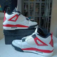 Ajr Jordan Red Cement colore bianco, rosso e nero 