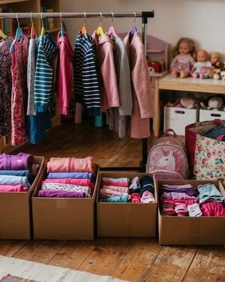 Abiti e scarpe  bambina dai 7 ai  11 anni