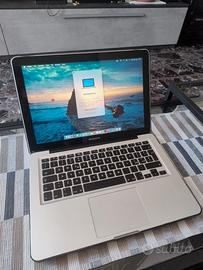 MacBook Pro 13" Mid 2012 i7 -12GB RAM - SSD