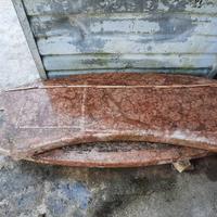 sedute panche marmo rosso di Verona 