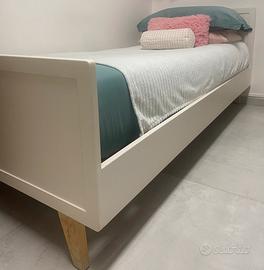 Letti BianchiMaison du Monde 90x190. Quantità due.