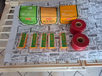 Nastro a rotoli e spilli metallici per legatrice 