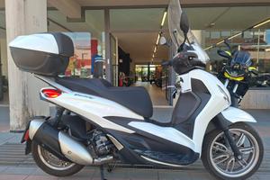 Piaggio Beverly 300 HPE