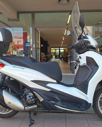 Piaggio Beverly 300 HPE