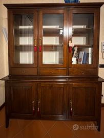 Vetrina in noce stile Bassano