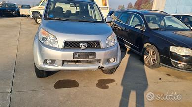 Ricambi Daihatsu terios 2007 cambio 3sz cofano par