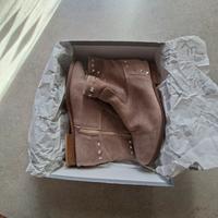 Stivaletti bassi in camoscio N°39 