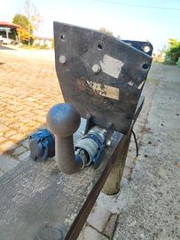 gancio traino per rimorchio auto