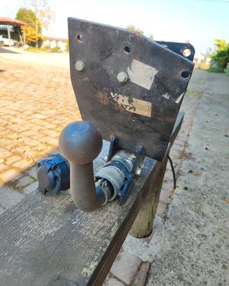 gancio traino per rimorchio auto