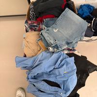 2 BOX VESTITI usati JEANS CAMICIE MAGLIETTE FELPE