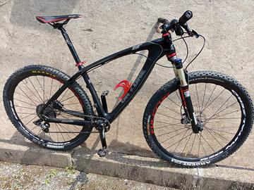 MOUNTAINBIKE 29
