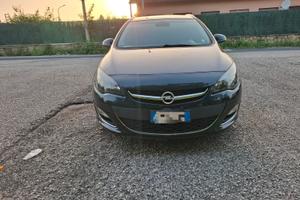 opel Astra 2015 1.6 diesel 110cv 