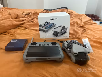 DJI Mini 3 Fly More / DJI RC