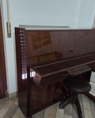 Pianoforte verticale Petrof