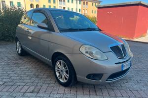 Lancia Y 2009 1.2benz Platinum