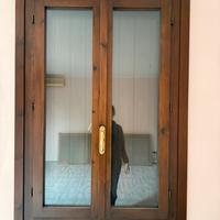 Serramenti+scuri legno. 7 finestre+2 portefinestre