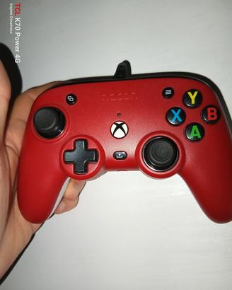 controller nacon nuovo per Xbox e computer 