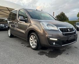 Peugeot Partner Tepee BlueHDi 100 4x4 Outdoor Trac