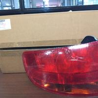 FARO POSTERIORE 8P4945095 AUDI A3