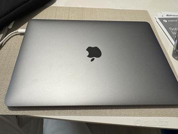 MacBook Pro 13"  i5 Dual Core 2,3 Ghz 2017