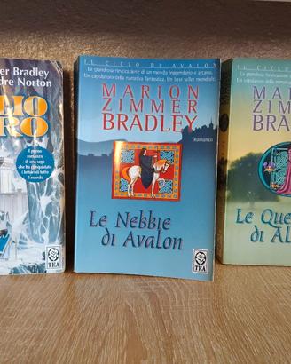 Libri Marion Zimmer Bradley