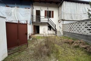 CASA SEMINDIPENDENTE A VILLAFRANCA PIEMONTE