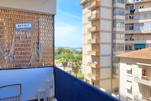 4 LOCALI A FOLLONICA