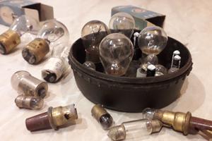 lampadine auto vintage 