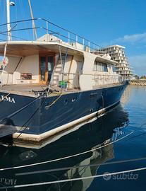Navetta picchiotti 77