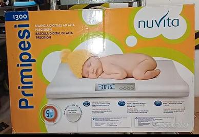 Nuvita 1300 Primi Pesi Bilancia Digitale Pesa Neon