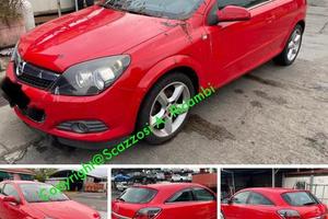Ricambi usati Opel Astra GTC anno 2008 Fi