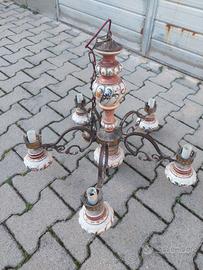 Antico Lampadario Decorato