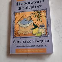 Curarsi con l' argilla, di Salvatore Paladino.